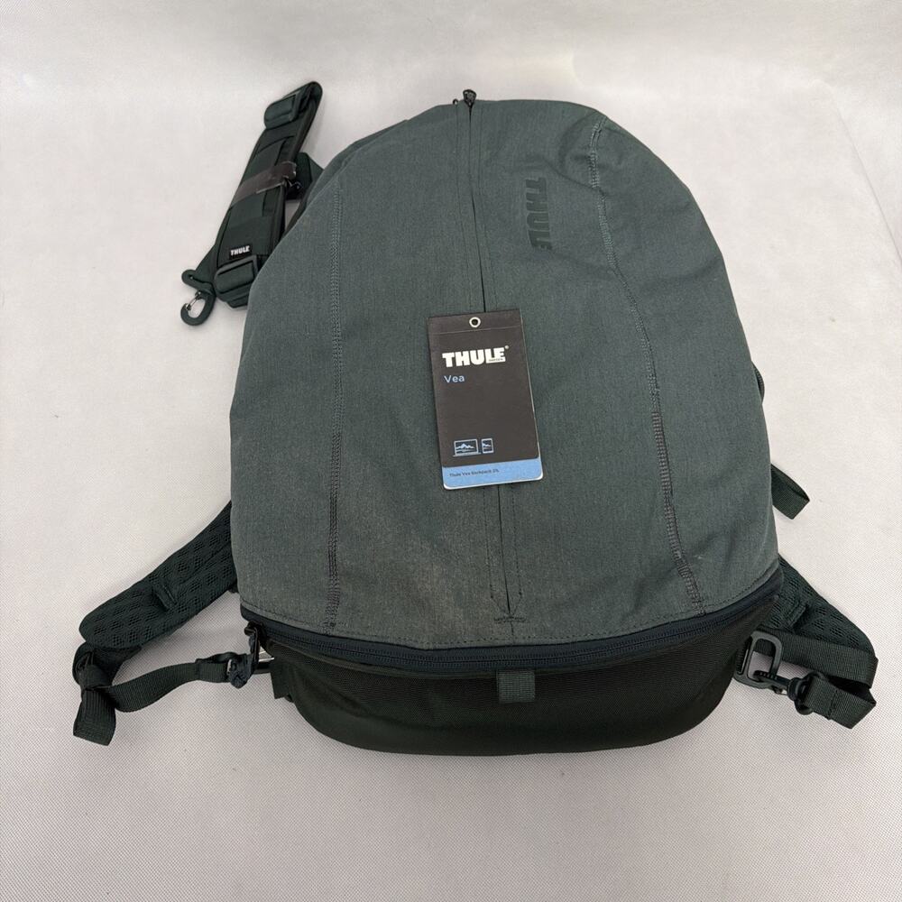 Thule Vea Backpack Daypack 21L Laptop Duffel Bag Sling Shoulder Macbook Tablet